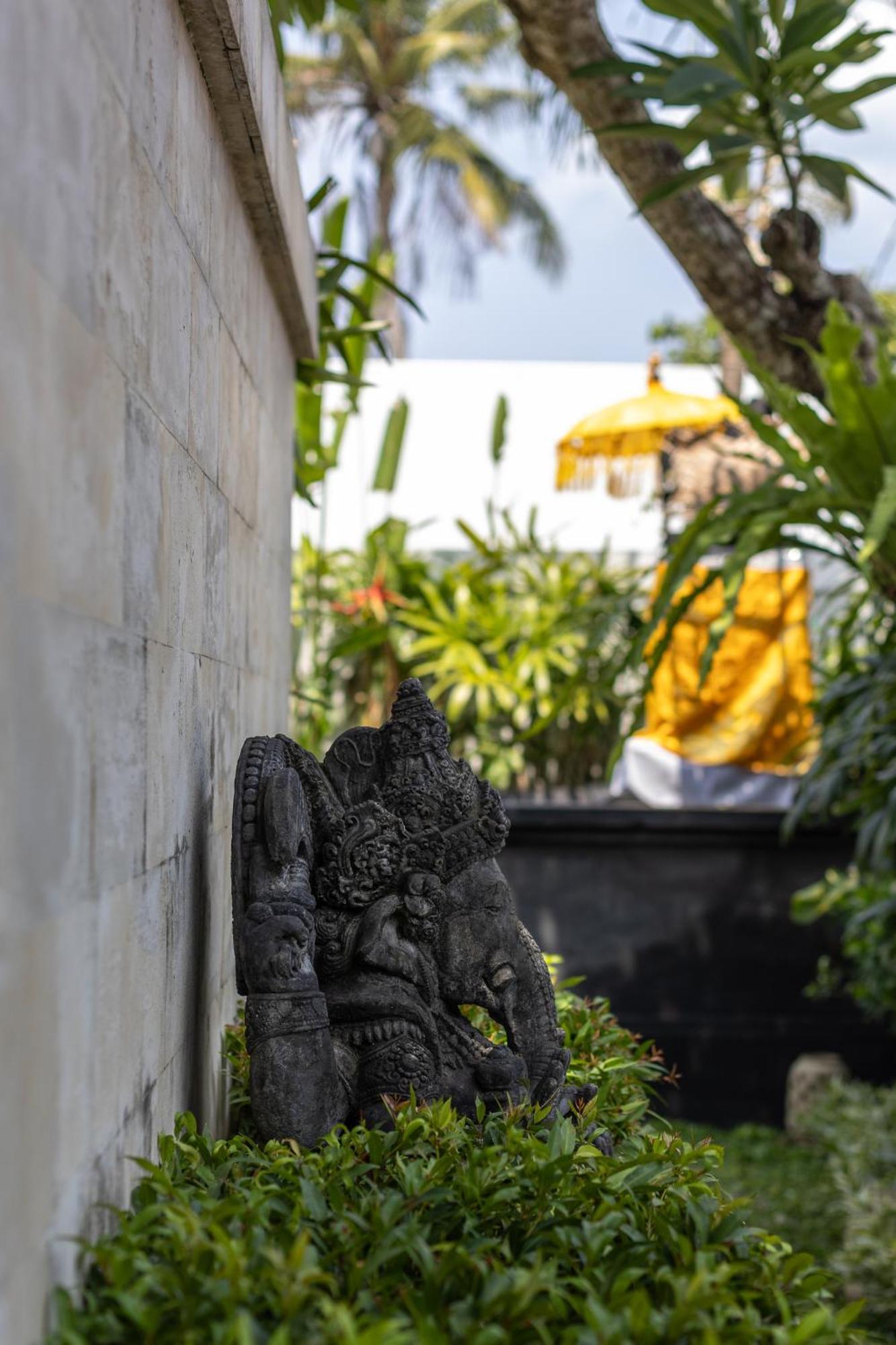 Hotel Kalm Bali Canggu Exterior foto