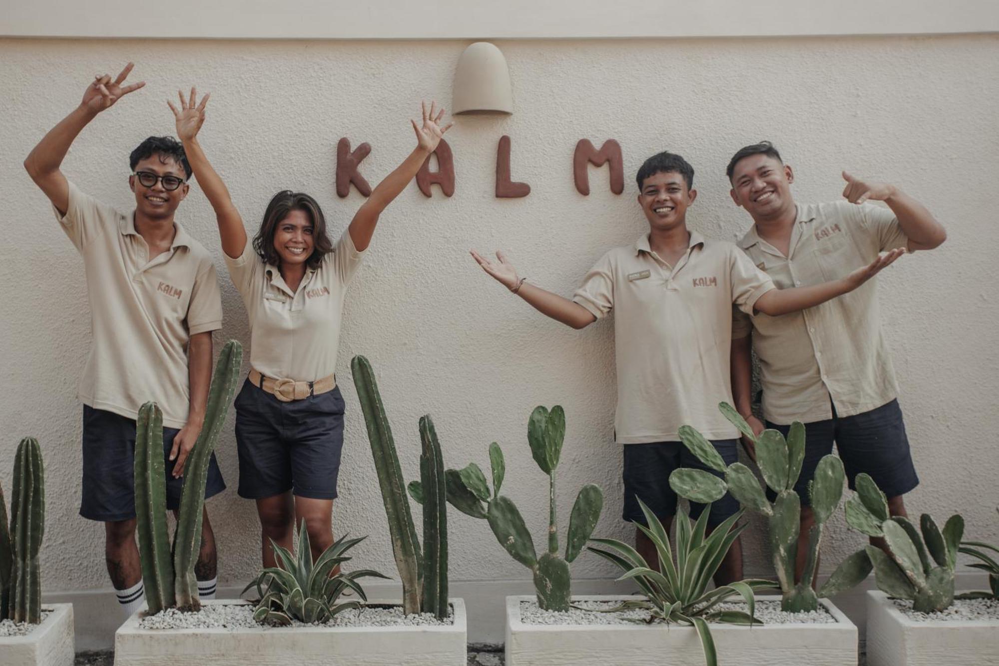 Hotel Kalm Bali Canggu Exterior foto